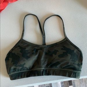 Lululemon camo sports bra